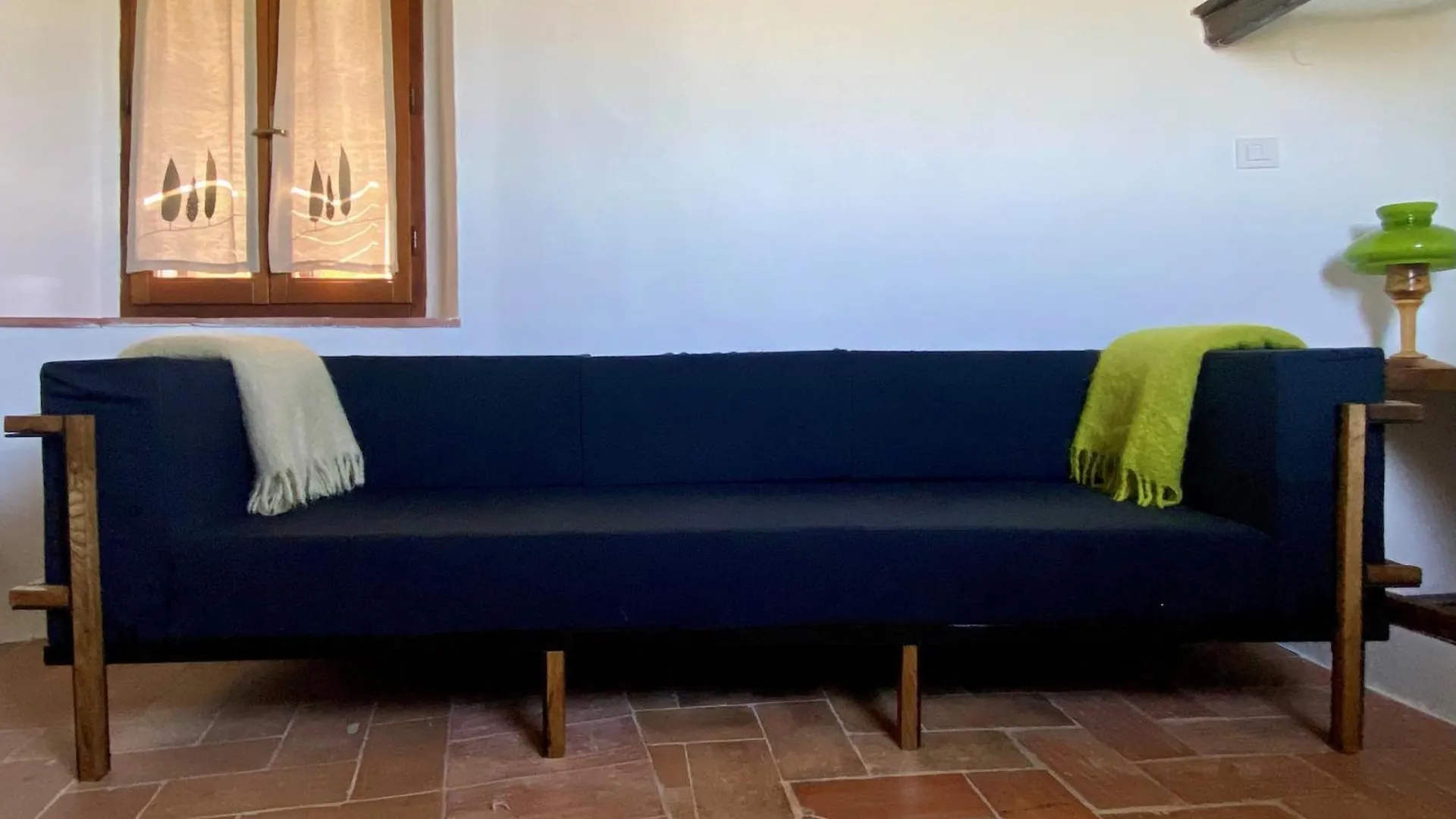 Villa Corner Nest In Montalcino Italien